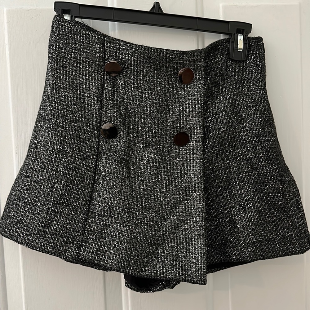 DO+BE skort